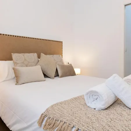 Apartamento Nine O'clock Metrosol By Valcambre Sevilla